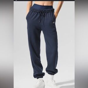ALO Navy Women’s Cuffed Acolade Sweatpants Size XS